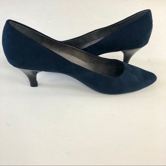 aerosoles navy heels